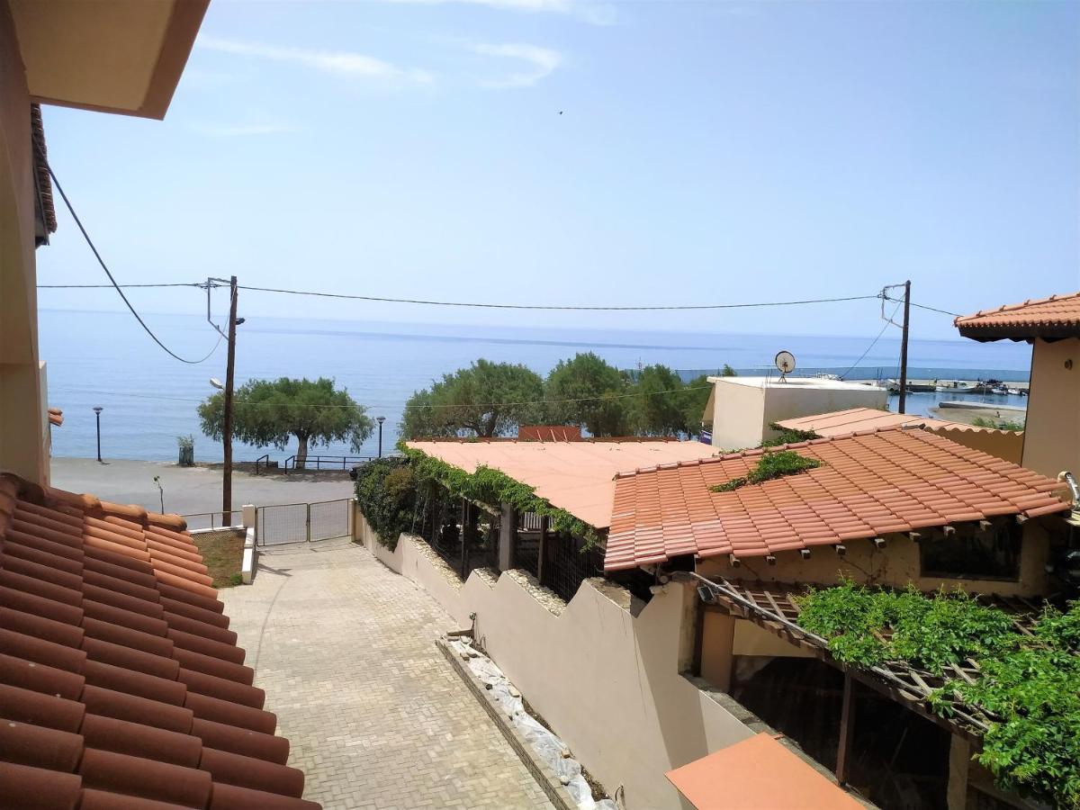 Eutuxia Sea&Mountain Apartment - Tsoutsouros מראה חיצוני תמונה