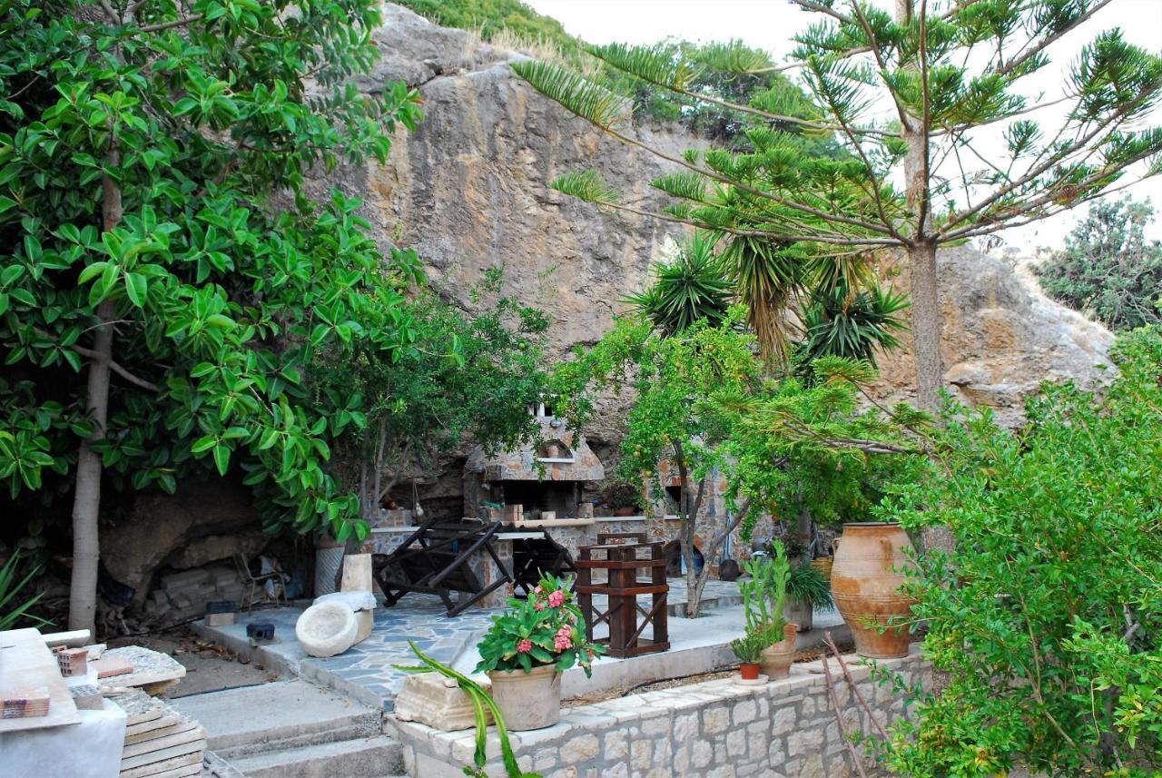 Eutuxia Sea&Mountain Apartment - Tsoutsouros מראה חיצוני תמונה