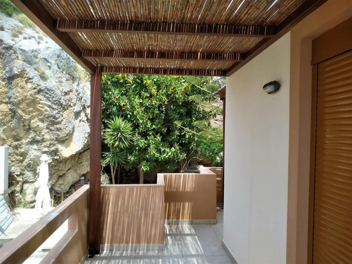 Eutuxia Sea&Mountain Apartment - Tsoutsouros מראה חיצוני תמונה