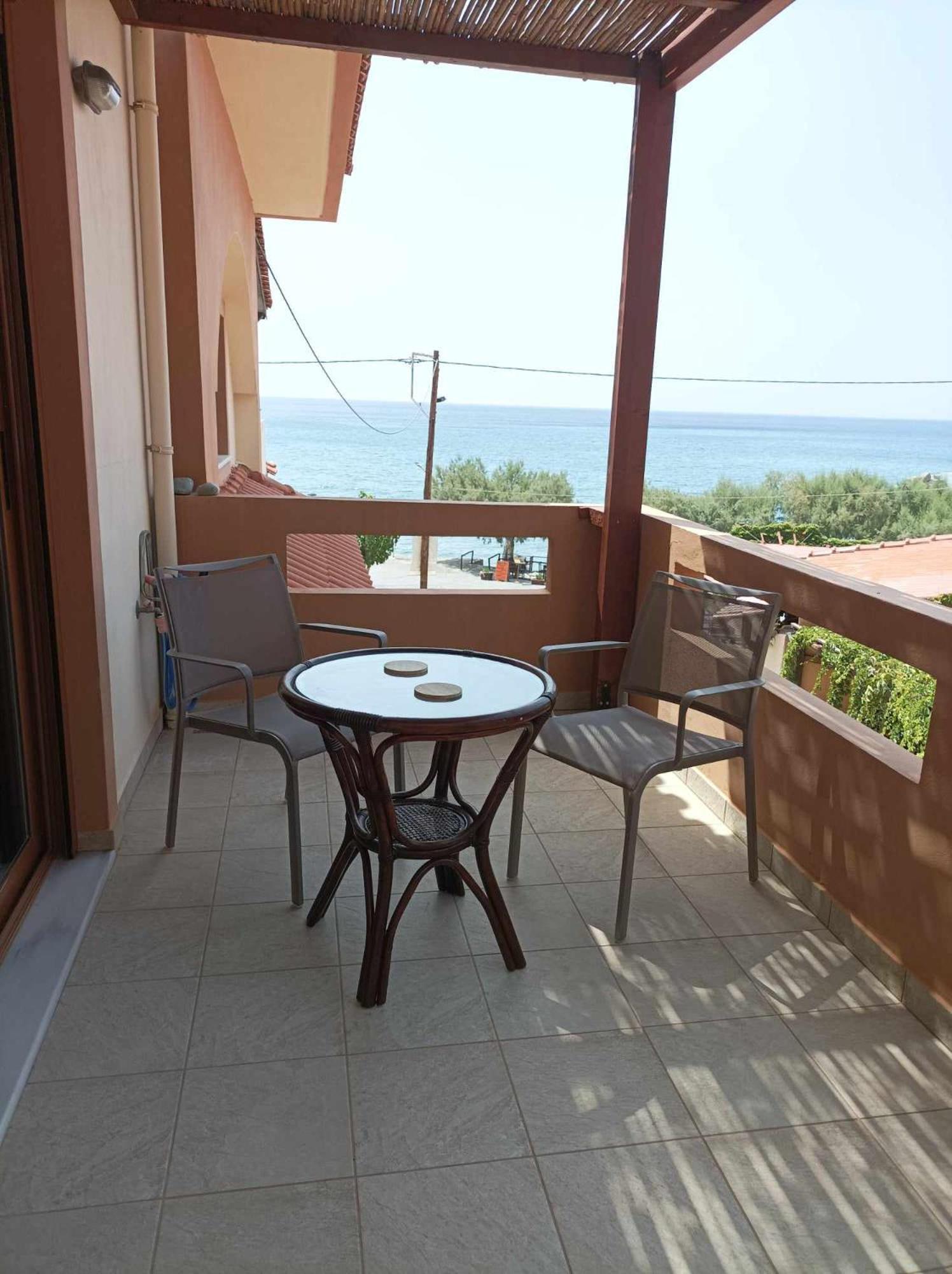 Eutuxia Sea&Mountain Apartment - Tsoutsouros מראה חיצוני תמונה